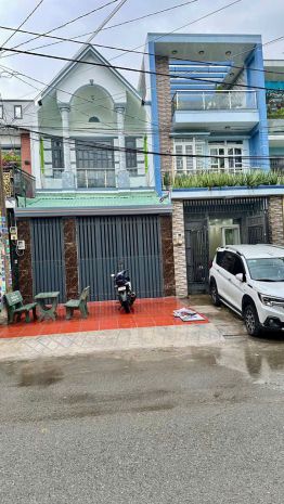 Siêu phẩm  2 tầng 110m2- đường 16m-kdc đại hai giá chỉ 6591132