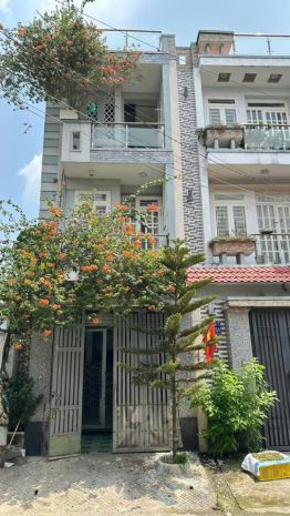 Cần bán gấp kdc đại hải dt 4m x 16,3m giá. 5,8 tỷtrệt, 2 6591163