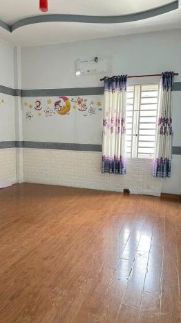 Cần bán gấp kdc đại hải dt 4m x 16,3m giá. 5,8 tỷtrệt, 2 6591165