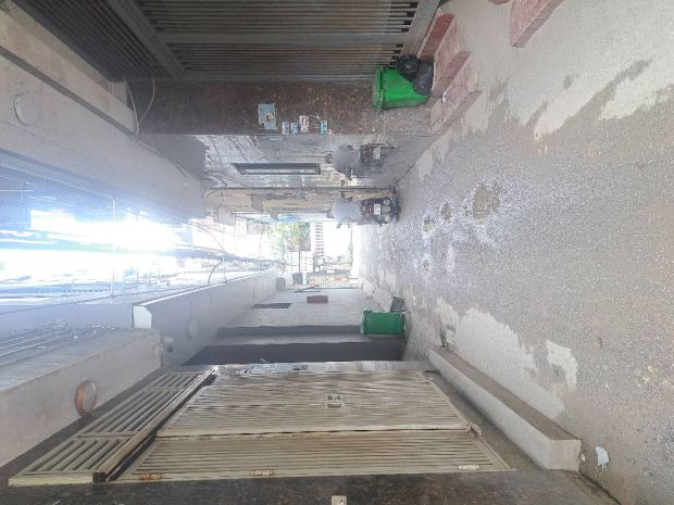Nhà dân xây btct - ngõ ô tô đỗ  - gần phố- giá 6.x tỷ. 6591971
