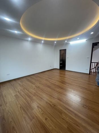 Siêu phẩm lai xá  nhà 5 tầng lung linh - chỉ 4,2 tỷ! 6591984