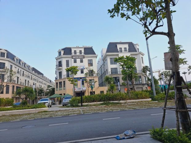 Bán nhà phố 5 tấng view sông mã, đối diện trường học 5,x tỷ 6592059