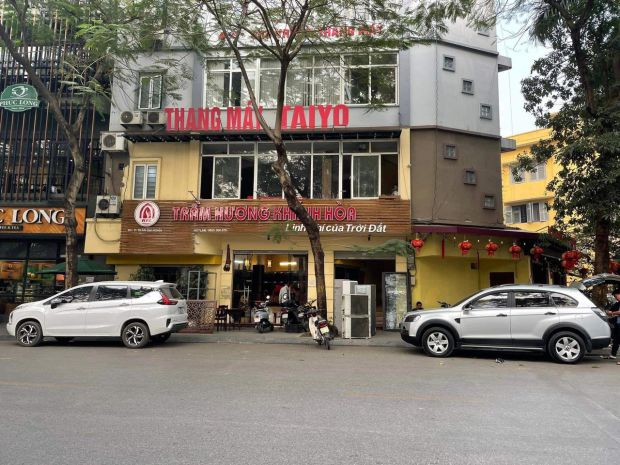 Cho thuê nhà mặt phố nguyễn gia thiều,hoàn kiếm 80m2 mặt 6592076
