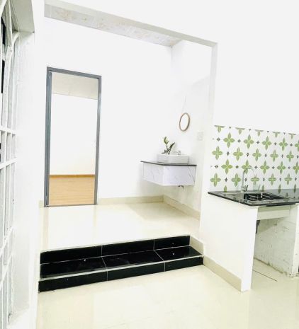 Bán nhà gác lững kiệt trường chinh - lê trọng tấn. 6592206