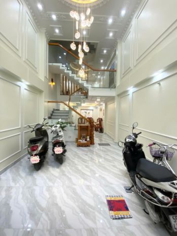 Chủ ngộp cần bán gấp, giảm 300 triệu, giá chào mới 7.9 tỷ. 6592435