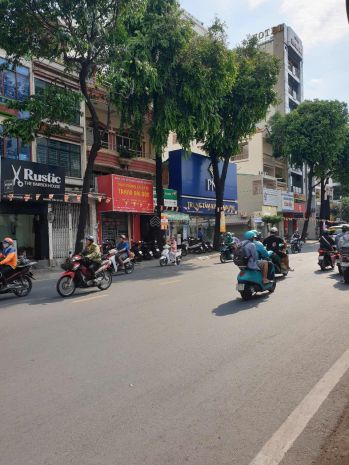 ** chỉ 13.5 tỷ tl_nhà siêu vị trí mặt tiền ngay đầm sen p5 6592700
