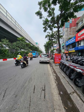 Bán nhà mặt phố phạm văn đồng 90m2x7t,thang máy, vỉa hè 6592897