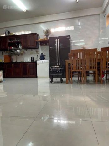 Bán 35 căn nhà cực rộng sân chung nguyễn trung trực bình 6593243