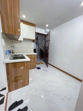 Em bán nhà tập thể phố tân mai t1 sổ đỏ 2460m 1 phòng 6593672
