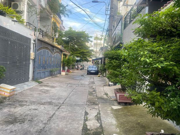 Bán đất gần sân bay, đường vườn lài, quận 12, dt 5 x18, 6594023