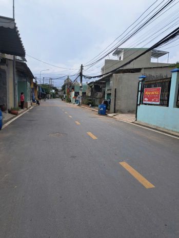 Bán nhà 2 tầng tân đông hiệp tphcm,shr đường xe hơi,giá cực 6594514