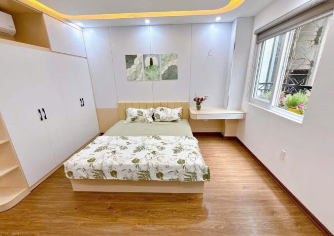 Bán nhà đẹp 5 tầng dân xây, full nội thất, gần cầu vượt mai 6594636