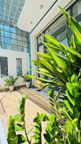 Bán nhà kế quận 1- 6 tầng 8 phòng đủ nội thất-nguyễn khoái 6594679