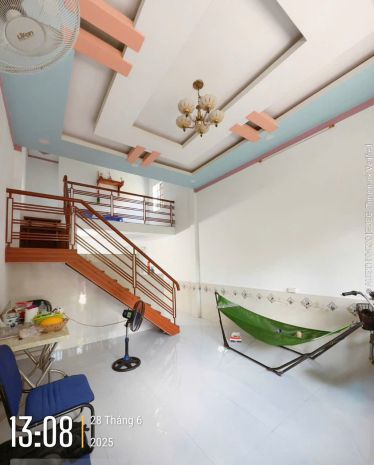 Bán nhà trung tâm dĩ an,shr đường nhựa xe hơi phà phà,gần 6594716