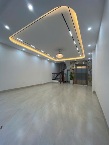 Bán nhà ngọc thụy  long biên  47m² x 6 tầng  lô góc 6595037
