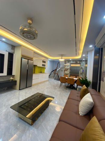 Bán nhà ngọc thụy  long biên  47m² x 6 tầng  lô góc 6595038