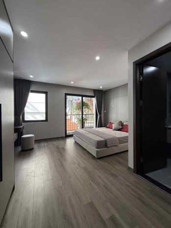 Siêu phẩm long biên, 45m x 7 tầng, thang máy, gara 7 chỗ, 6595222