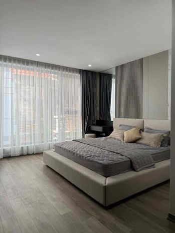 Siêu phẩm long biên, 45m x 7 tầng, thang máy, gara 7 chỗ, 6595224