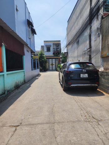 Bán nhà 3 tầng đông hòa,lô góc,shr đường 2 xe hơi thông,gần 6595532