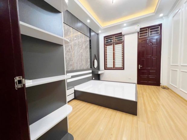 Bán nhà ở thụy khuê, 5 tầng, nội thất siêu đầy đủ, ngõ 6596186
