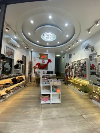 Chính chủ cho thuê cửa hàng  mặt bằng 25m²  khu vực đông 6596686