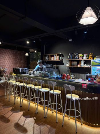 Sang nhượng quán cafe ở tầng 41 hh linh đàm-hoàng mai  hà 6596926