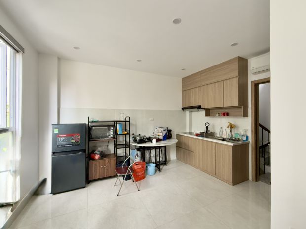 Cho thuê nhà riêng 5 tầng, 3pn, 5wc đường tây hồ, phường 6597026