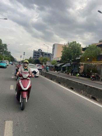 Bán tòa nhà mặt tiền phan văn hớn  1 hầm, 7 lầu 9x40m giá 6597315