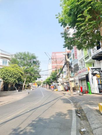 Nhà 3 tầng 67m2 mặt tiền kinh doanh phạm thế hiển p4q8 6597801