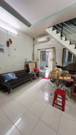 Nhà đường phạm văn bạch, gần mặt tiền, hẻm ngay nhà 3m, gần 6597924