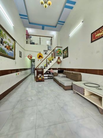 Nhà 2 tầng đẹp 3pn shr  hẻm xe hơi 5m tân chánh hiệp q12 6597998