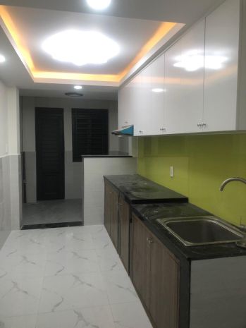 Bán nhà mặt tiền đường 2 chiều khu sang trọng  quận 7 , 40m2 6598088