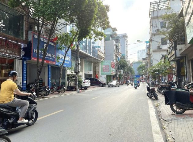 Bán tòa nhà mặt phố hoàng văn thái, thanh xuân - dòng tiền 6598360