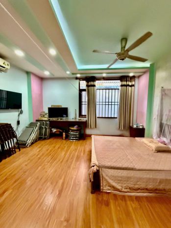 Bán căn nhà tại tân sơn nhì_q.tân phú_ gần nhà thờ martino 6598538
