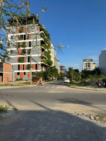 + đất nam hoà xuân, kề lô góc giao nhau hai đường 10,5m lề 6599012