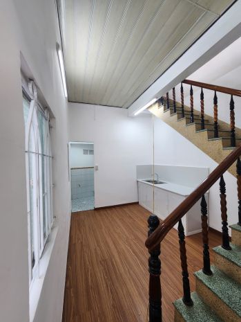 Bán nhà ngay chợ phương sài, phường tây nha trang. 6599040