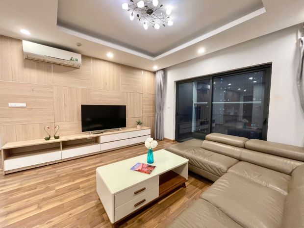 Căn góc dt 162m2, có 4 phòng ngủ 3 wc tòa khu ruby, ban 6599114