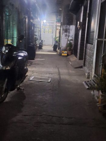13lxbán nhà cấp 4 + dòng tiền 14trieu tháng 6599245