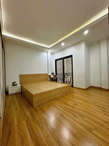 Bán căn nhà 33m2, 5 tầng  ô tô đỗ cửa ngọc thụy, long biên 6599447