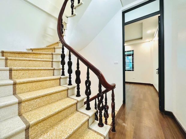 Trần quốc vượng  trung tâm cầu giấy  2 mặt thoáng  ô tô 6599541