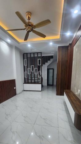 Siêu hời nhà trạm trôi  45m², 5 tầng, chỉ 4,2 tỷ! 6600196
