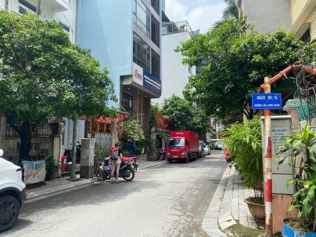 Bán nhà lạc long quân lô góc oto thang máy gần phố 81m 6600797