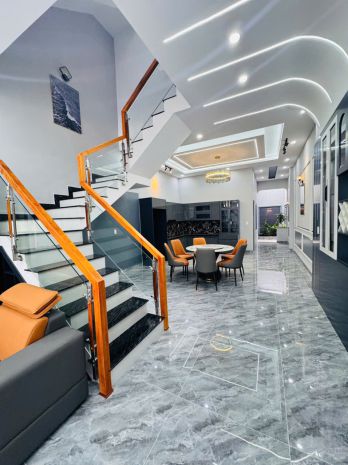 Bán nhà dĩ an  nhà phố 4 tầng mặt tiền đường lớn  full 6601775