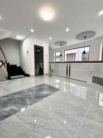 Bán nhà mới 5 tầng - hẻm 4m trần quang diệu, quận 3, 6601817