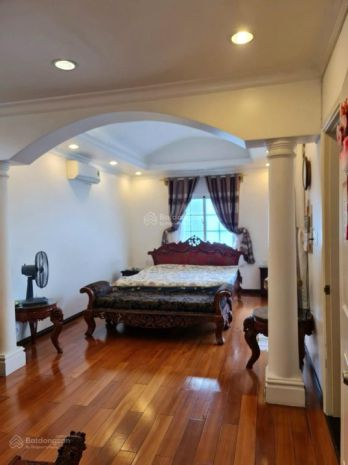 Bán biệt thự cao cấp, 153m2 - 3 tầng 8.5x18m, đường 12m, 6602091