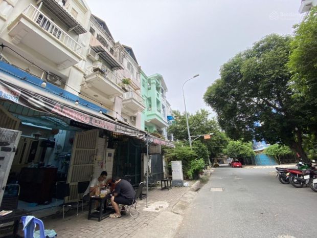 Bán nhà mặt tiền 4 tầng 4*20m, đường 12m, cao lỗ, quận 8 - 6602304