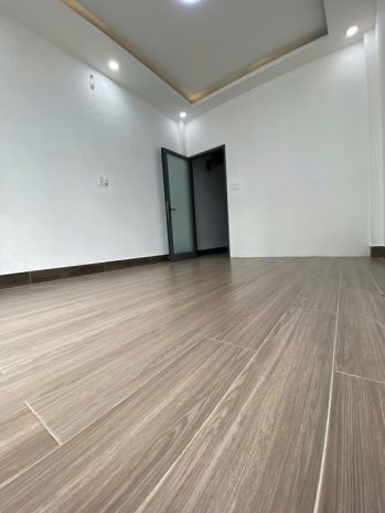 Phòng cho thuê ngay chợ tân sơn nhất  gần công viên gia 6602824