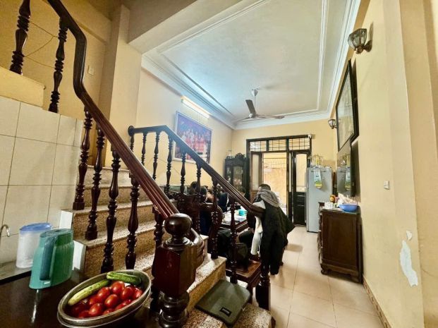 B.án nhà trần quốc hoàn  2 mặt ngõ oto  kinh doanh đỉnh 6603533