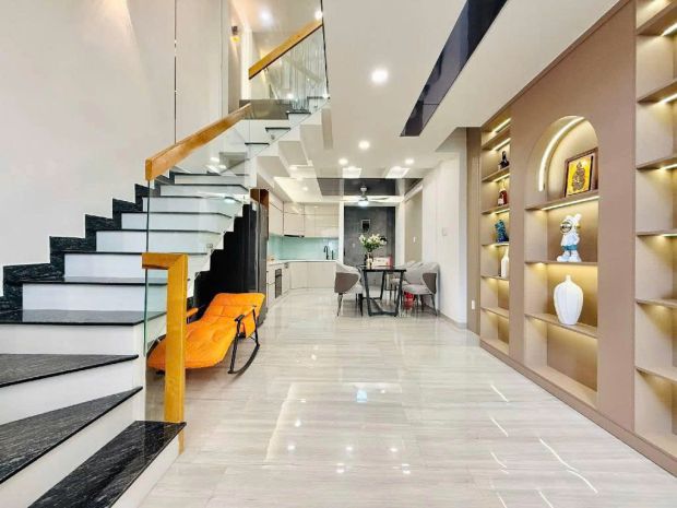Xe hơi ngủ trong nhà lê đức thọ 64m2 4x16 5 tầng giá 9.3 6603543
