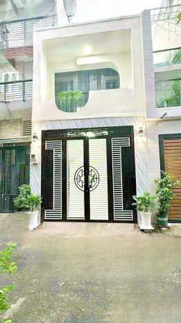 Bán nhà q10, thông cmt8, oto trong nhà, 44m2, cao 2 tầng 2 6603924